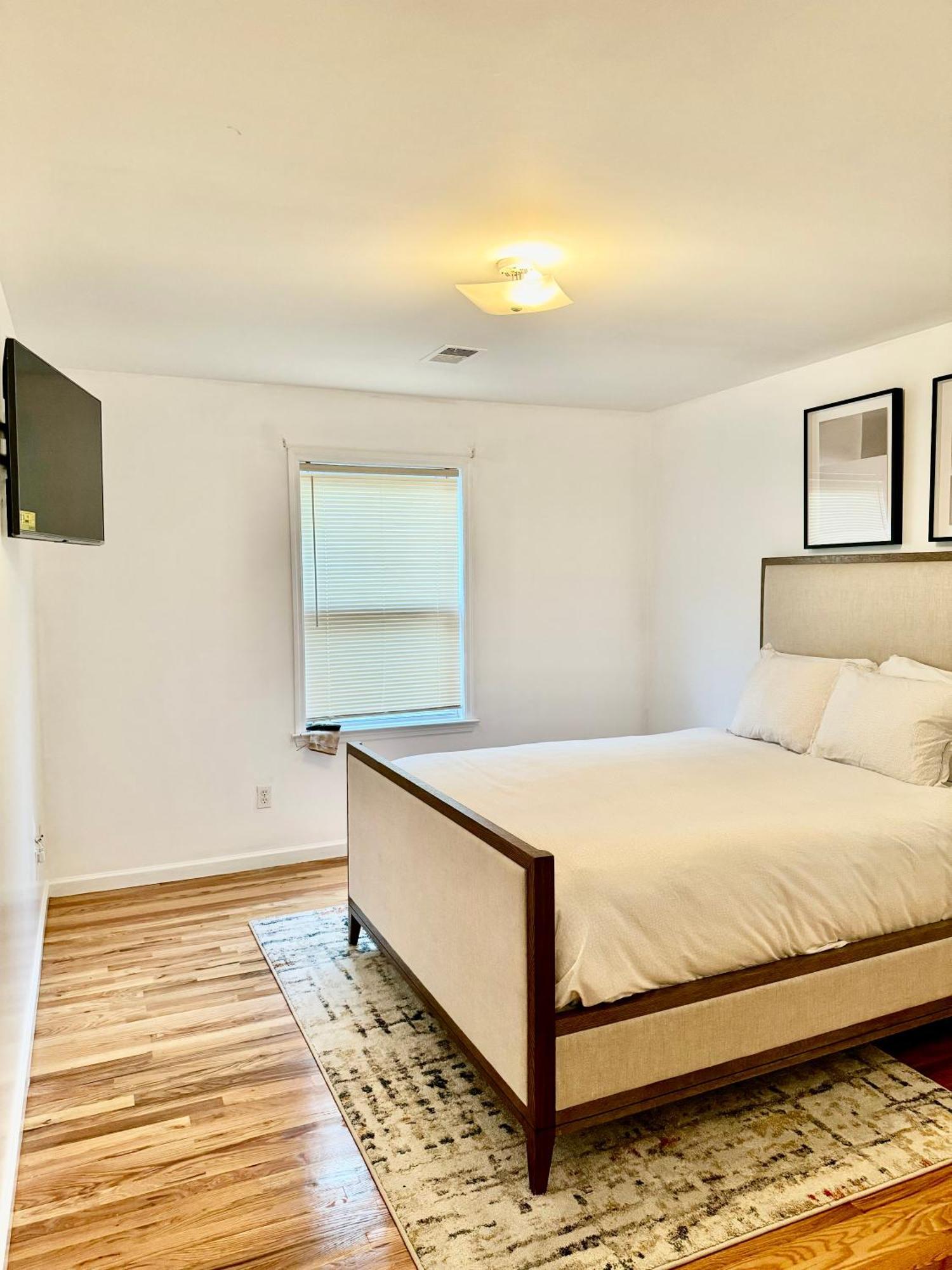 Stylish Evergreen Apartment By Newark Airport Екстериор снимка
