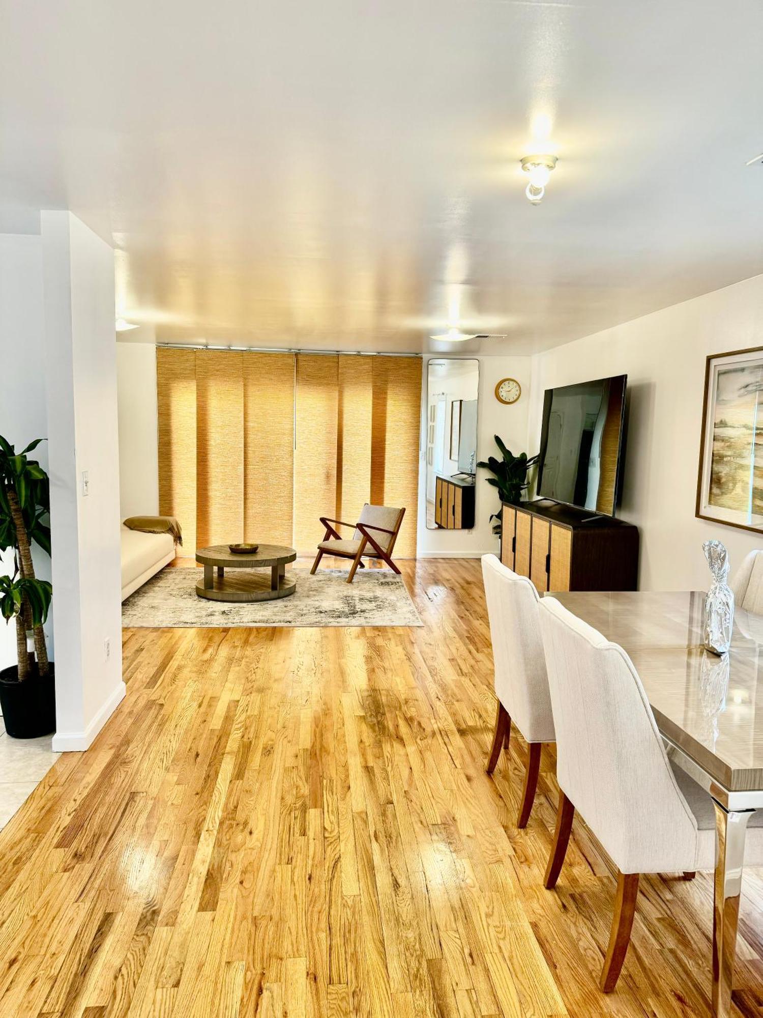 Stylish Evergreen Apartment By Newark Airport Екстериор снимка
