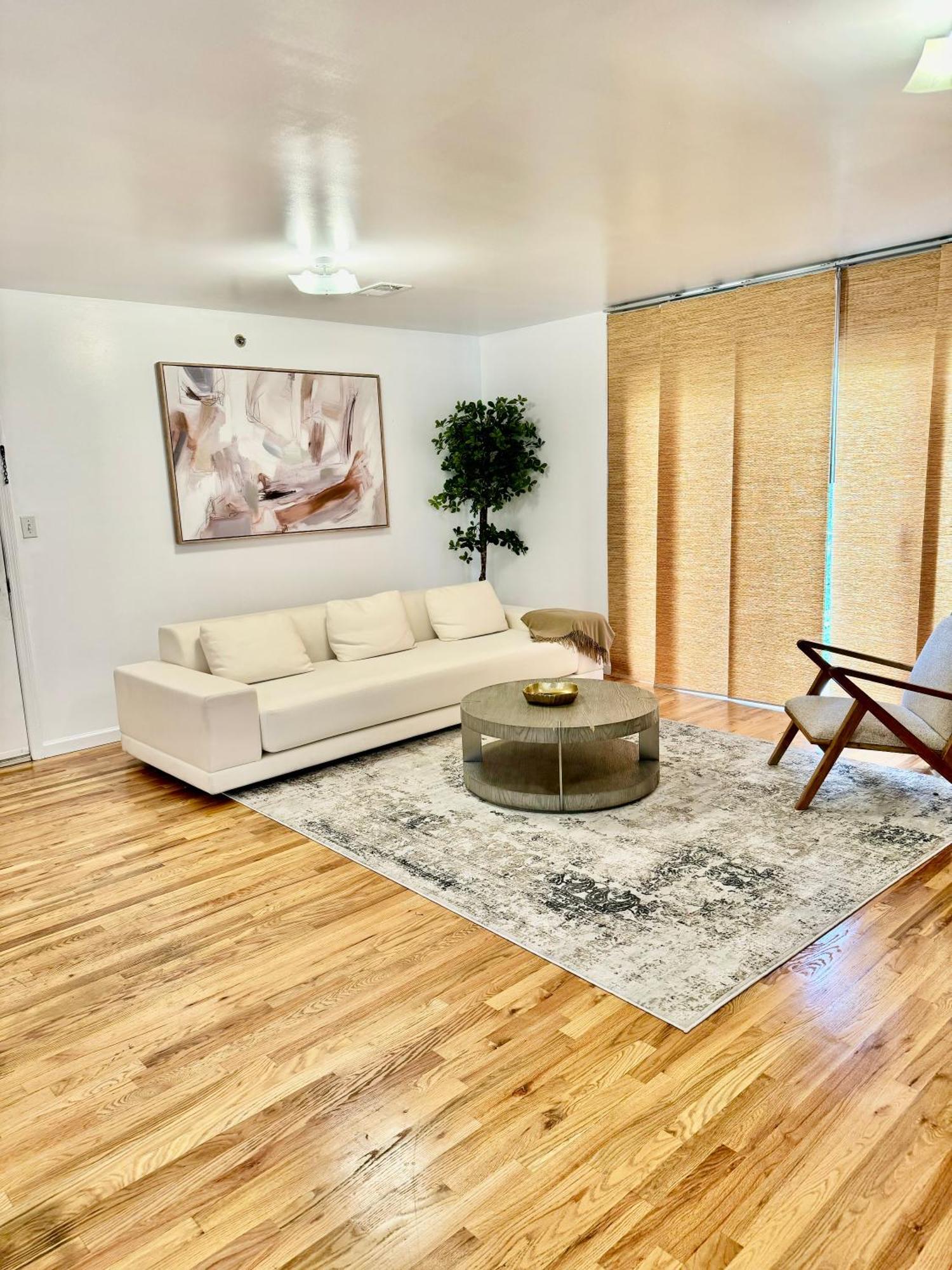 Stylish Evergreen Apartment By Newark Airport Екстериор снимка